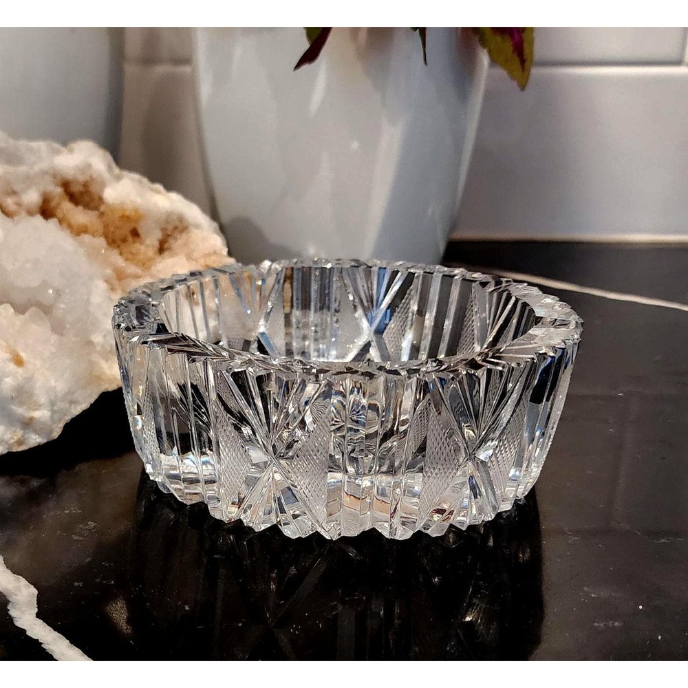 Vintage Lead Crystal Bowl Starburst Base Diamond Cut Candy Trinket Dish Clear
